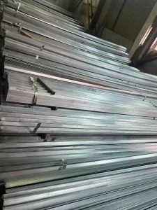 Modern Design Galvanized Steel Keel for Drywall Furring Ceiling Omega Wall Angle Corner Bead for Apartment & Villa Construction