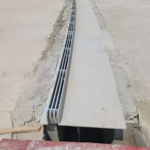 Outdoor Drainage Gutter Narrow Gap Design Invisible Stainless Steel Linear Slot Drain Garage for Landscape