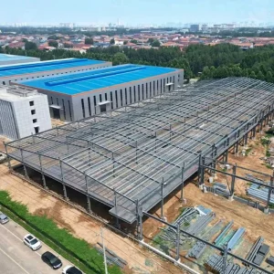 Prefabricated Steel Structure Workshop Warehouse Corrosion Resistant Large Span Bolted Connection