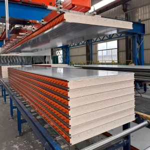 QCF176 PIR Steel Sandwich Roof Wall Panel Fire Resistant Water Resistant Exterior Wall Industrial Commercial Agricultural
