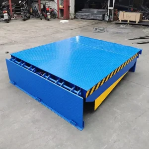 Reinforced Main Beam Fixed Hydraulic Dock Leveler 6 15T Industrial Loading Platform