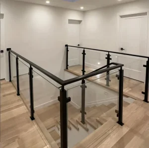 SS304/316 Stainless Steel Glass Railing System for Hotel Balconies Staircases and Terraces