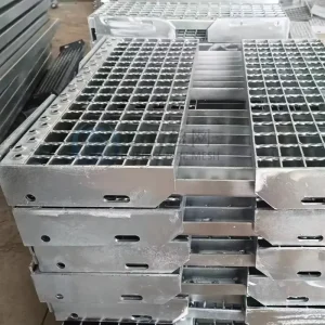 Stainless Steel Carbon Steel Welded Flat Bearing Bar Grating Industrial Design Park Use Anti-Corrosion Durable Stairs Treads