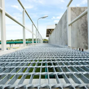 Stainless Steel Industrial Plain and Serrated Flat Bar Platform Grating, 2400mm x 1200mm