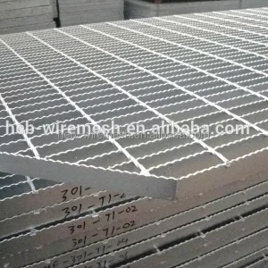 Steel Frame Lattice