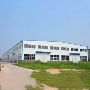 Steel Structure Warehouse with Full Set Accessories for Factory Projects