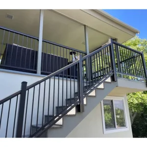 Welded Stainless Steel Stair Railing for Outdoor Hotel Balconies and Decks